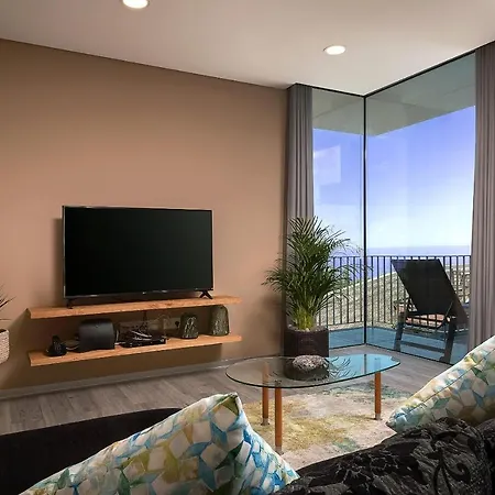 Da Silva Villa *